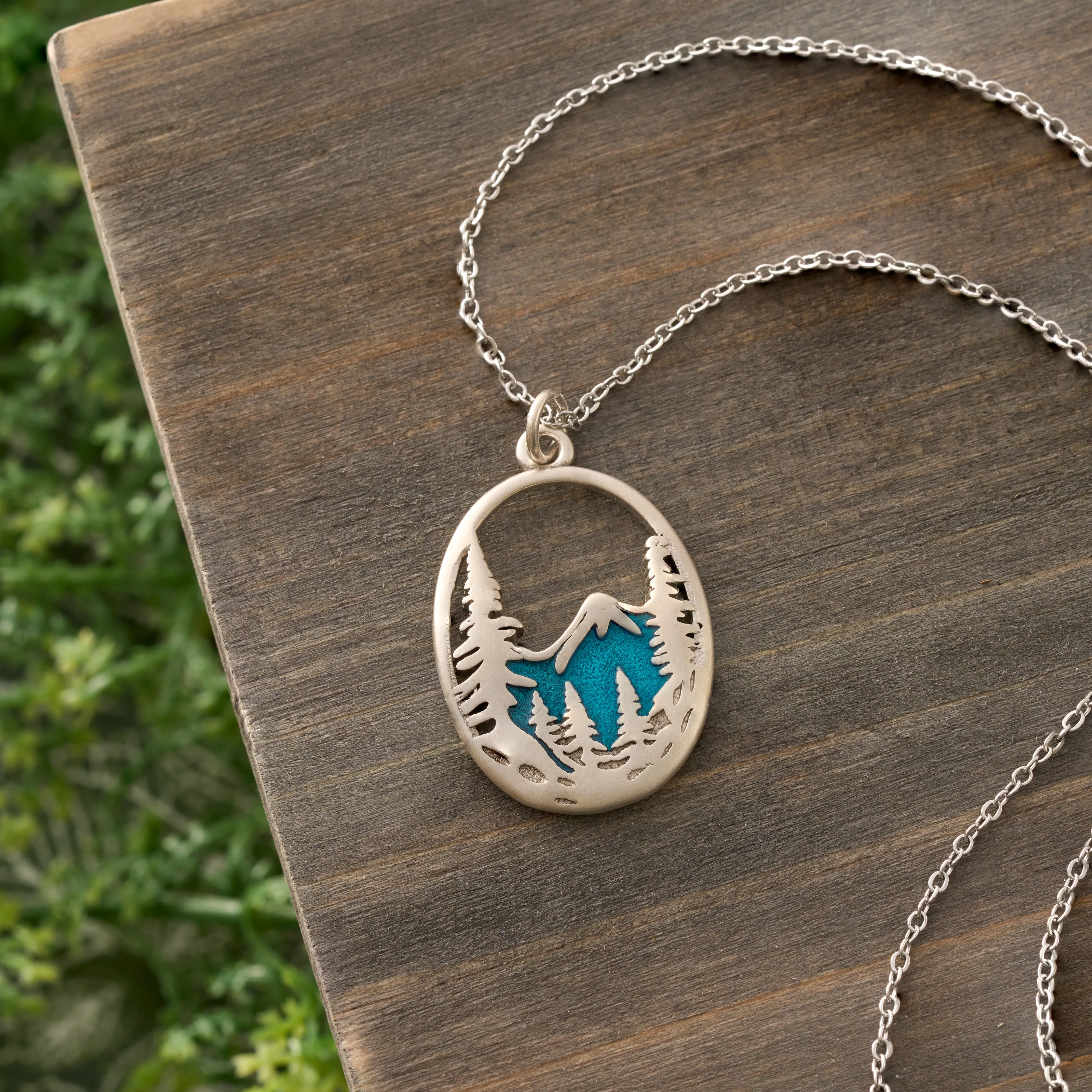 Mountain Necklace Gift Set