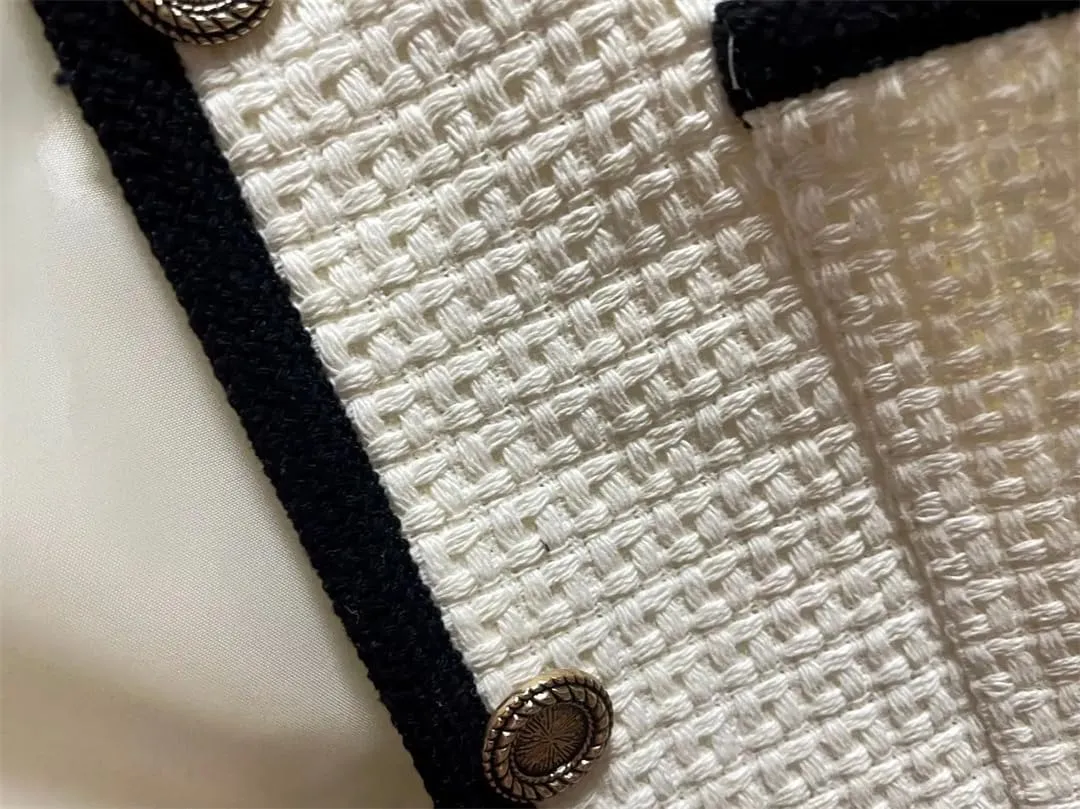 Women O-Neck Tweed Single Breasted Woolen Jackets Korean Wool Blend Tops Spring Fall Elegant Coats